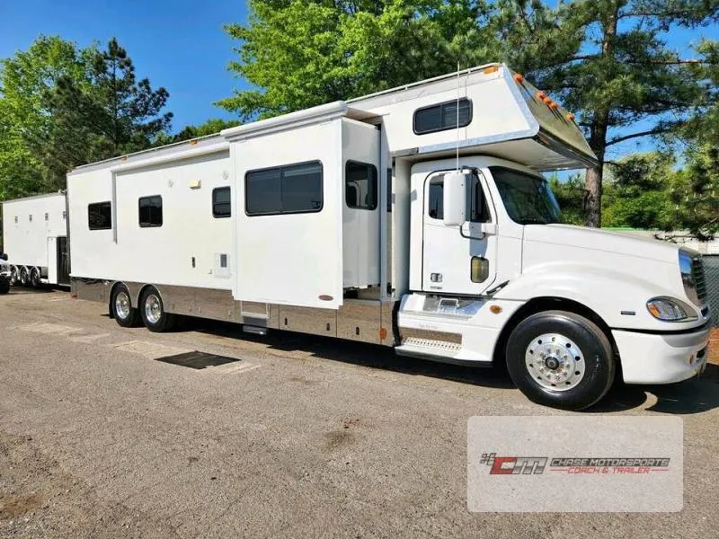 2007 Renegade Classic Used    45 Motorhome - Main photo