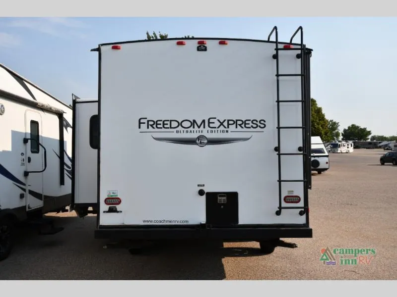 2022 Forest River RV Freedom Express 238BHS - Photo 4