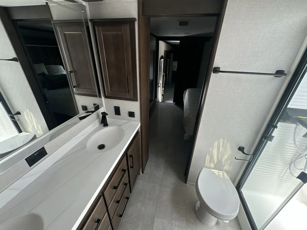 2026 Forest River Riverstone Legacy 43BFC, Photos photo 31