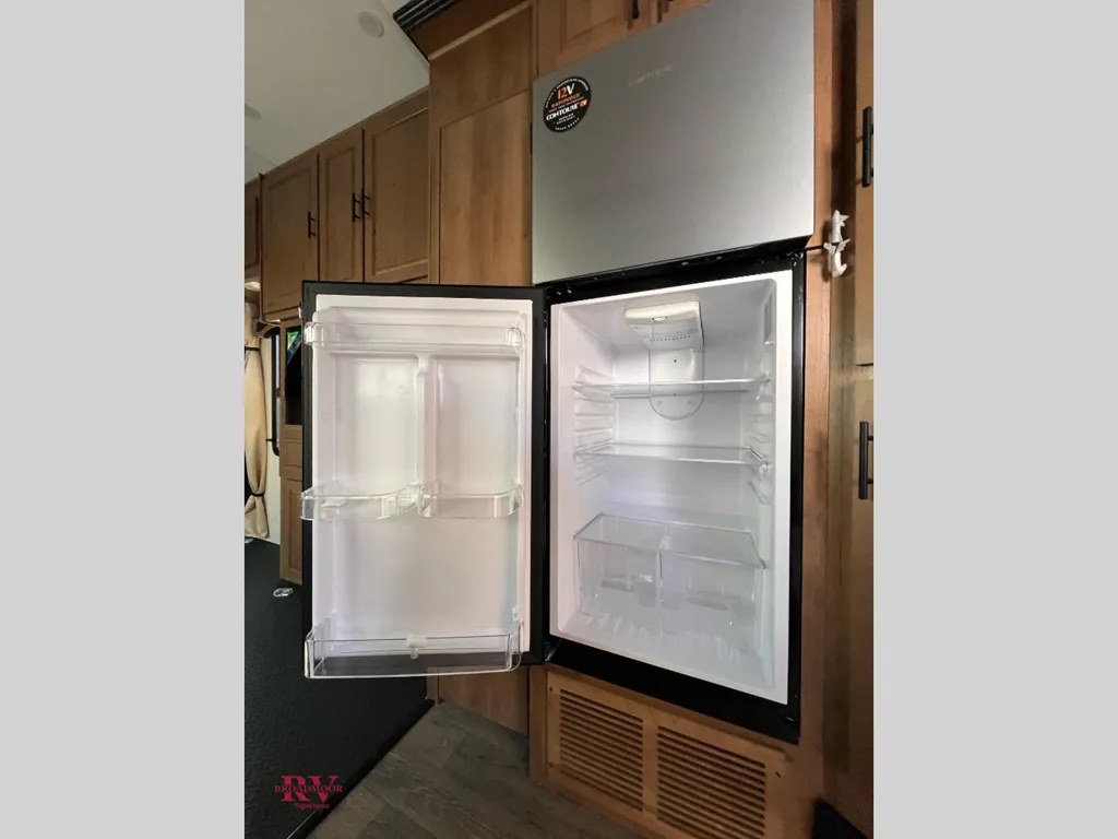 2027 Outdoors RV Trail Series 29TRX, Photos photo 8