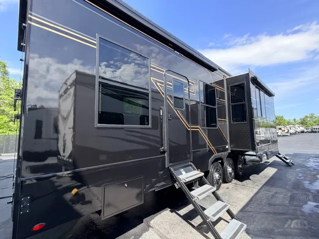 2026 Keystone Raptor 441, Photos photo 8