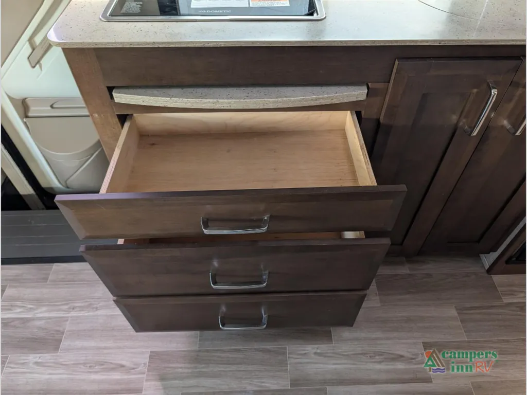 2021 Tiffin Wayfarer 25 SW, Photos photo 25