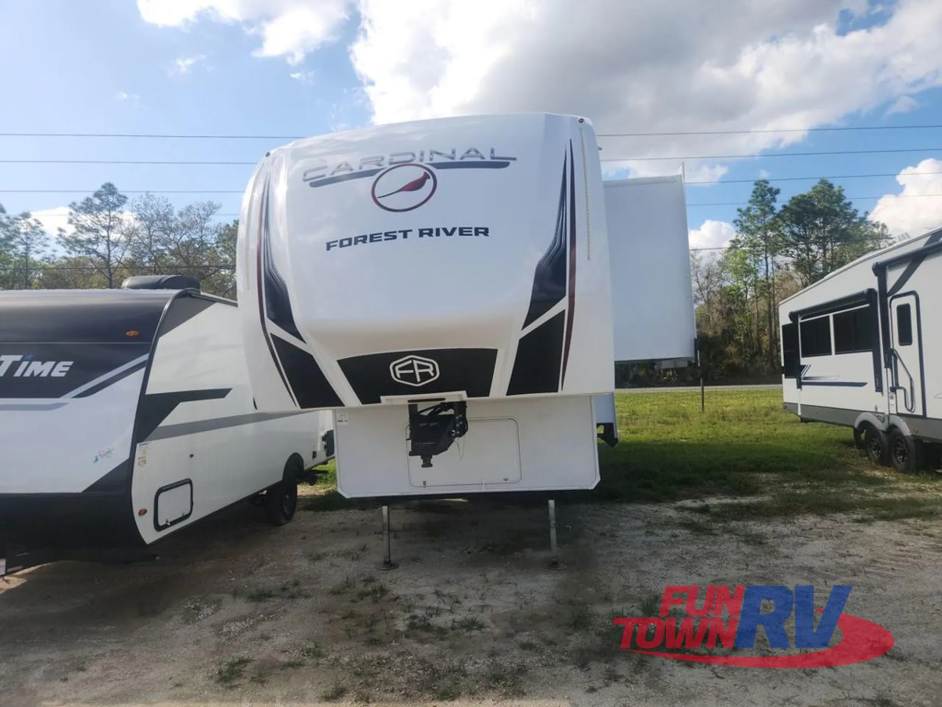 2026 Forest River Cardinal 35CRIB - Photo 3