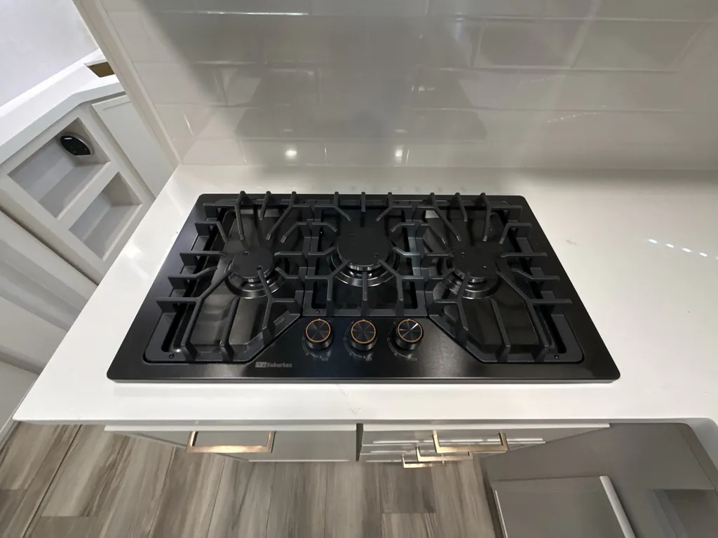 2027 Brinkley Model I 290, Photos photo 9