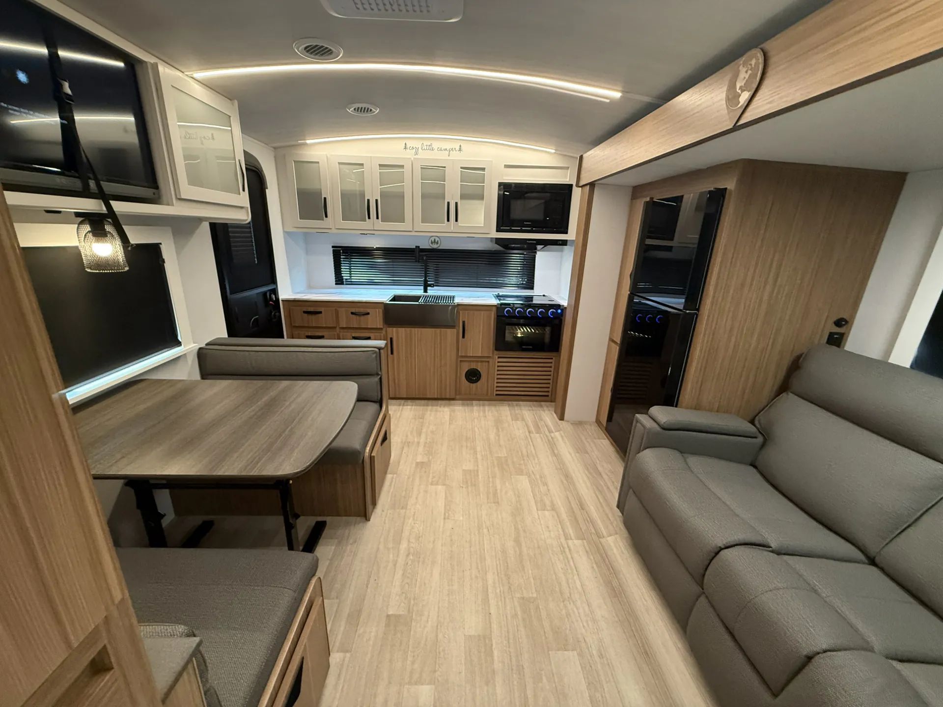 2025 Keystone Passport SL Series 2450RK - Photo 4
