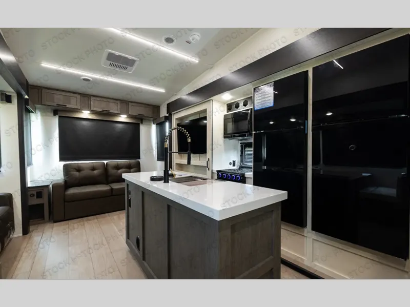 2027 Forest River Cherokee Arctic Wolf 3650SUITE - Photo 3