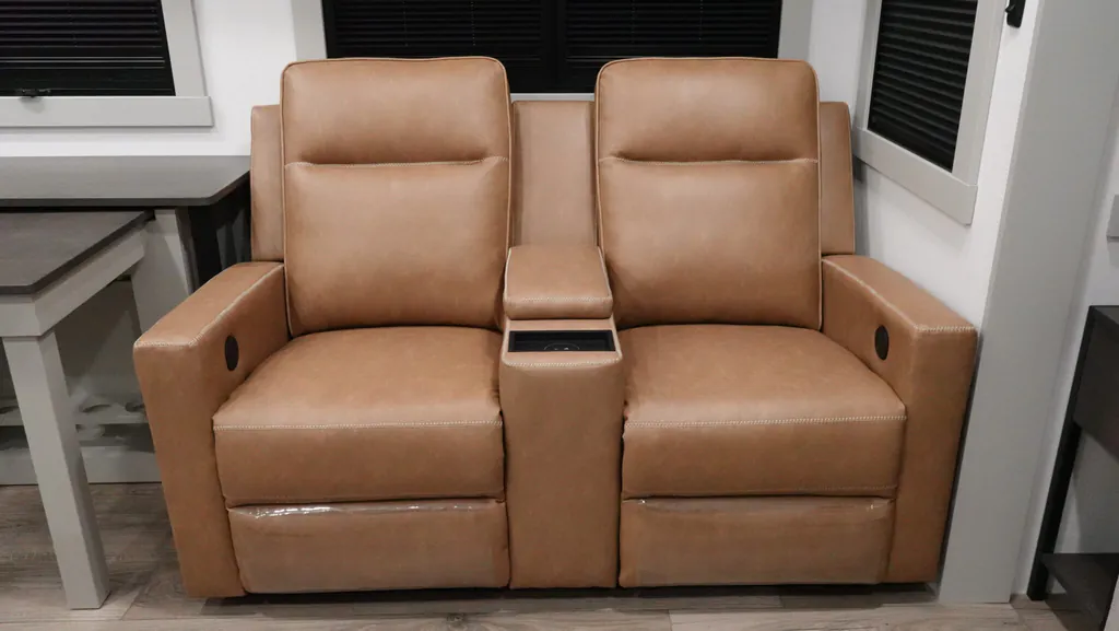 2026 Brinkley Model Z 3600, Photos photo 27