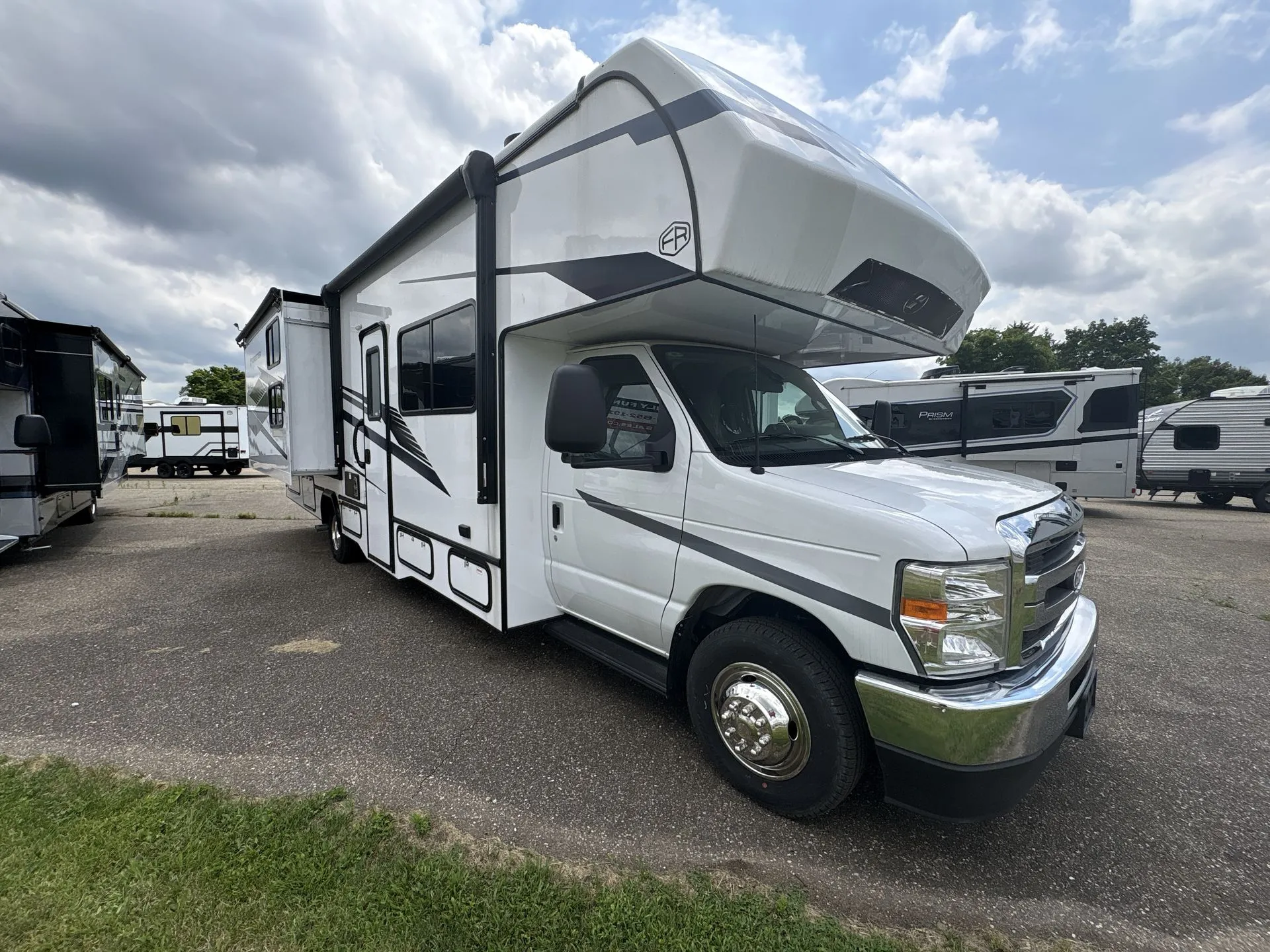 2026 Forest River Forester 3251DSLE - Photo 4