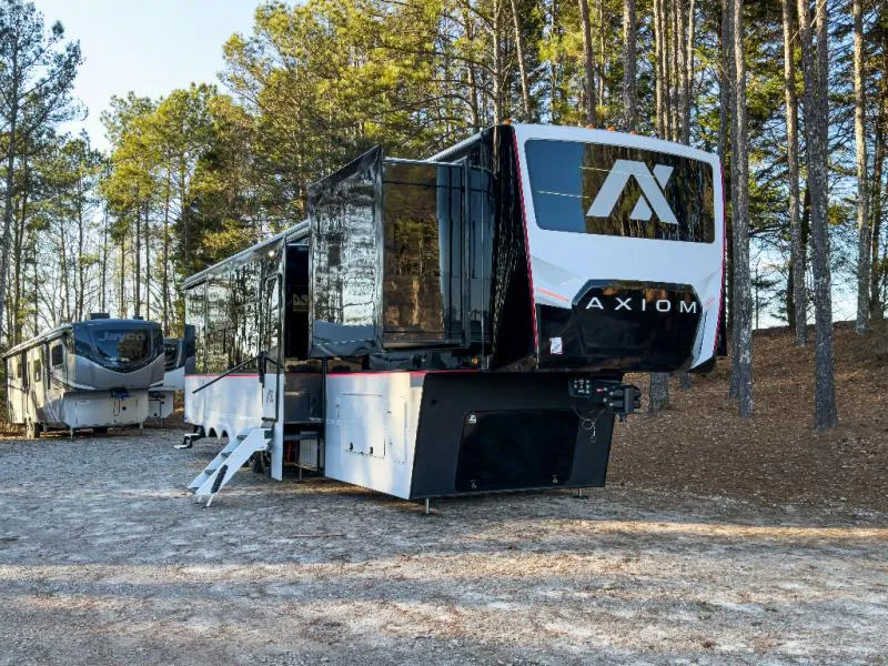 2026 Axiom RV Vendetta New    V4250 - Main photo