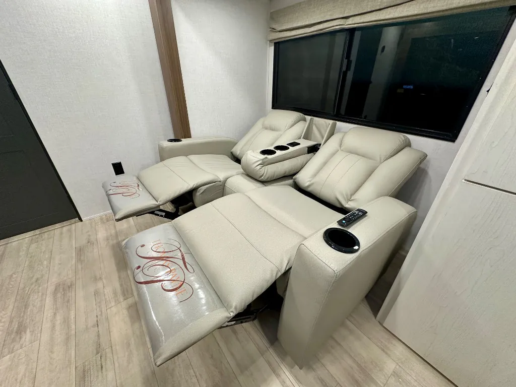 2027 Forest River Vibe 2500FIK, Photos photo 17