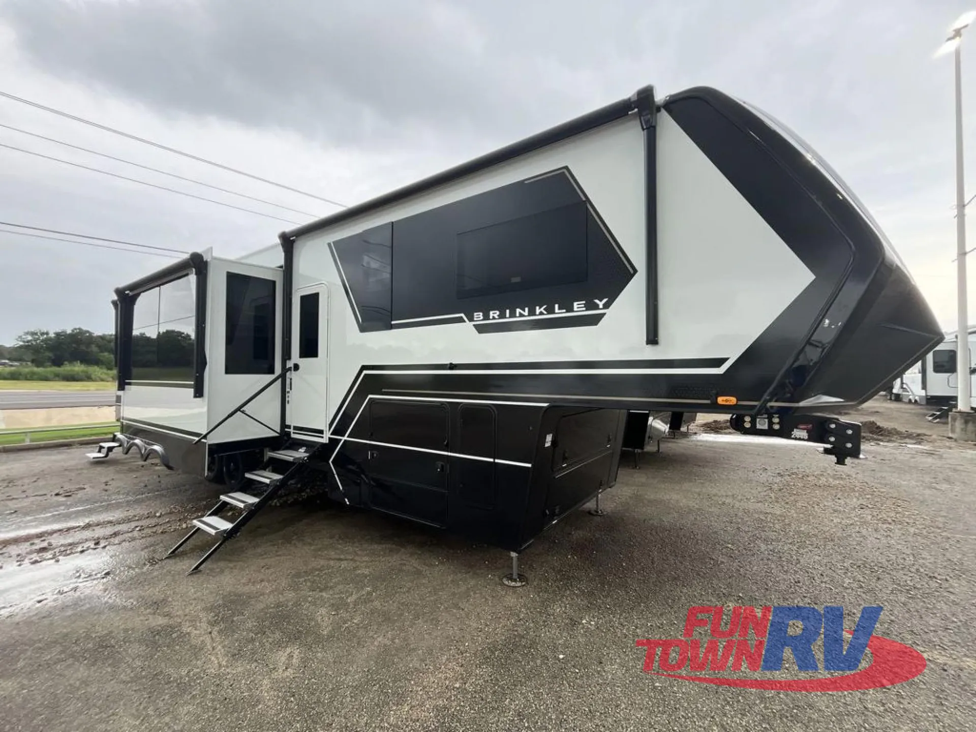 2026 Brinkley Model G 4100