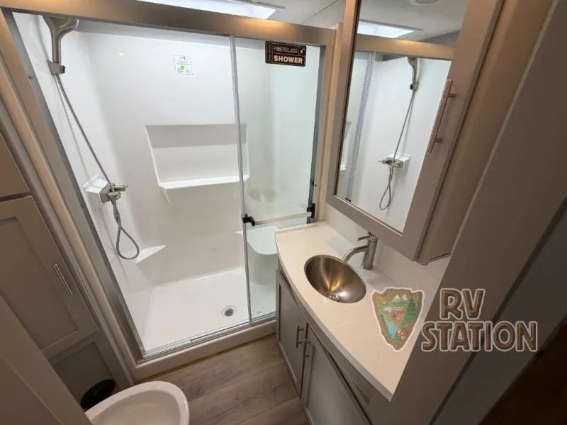2026 Alliance RV Avenue 32RLS - Photo 4
