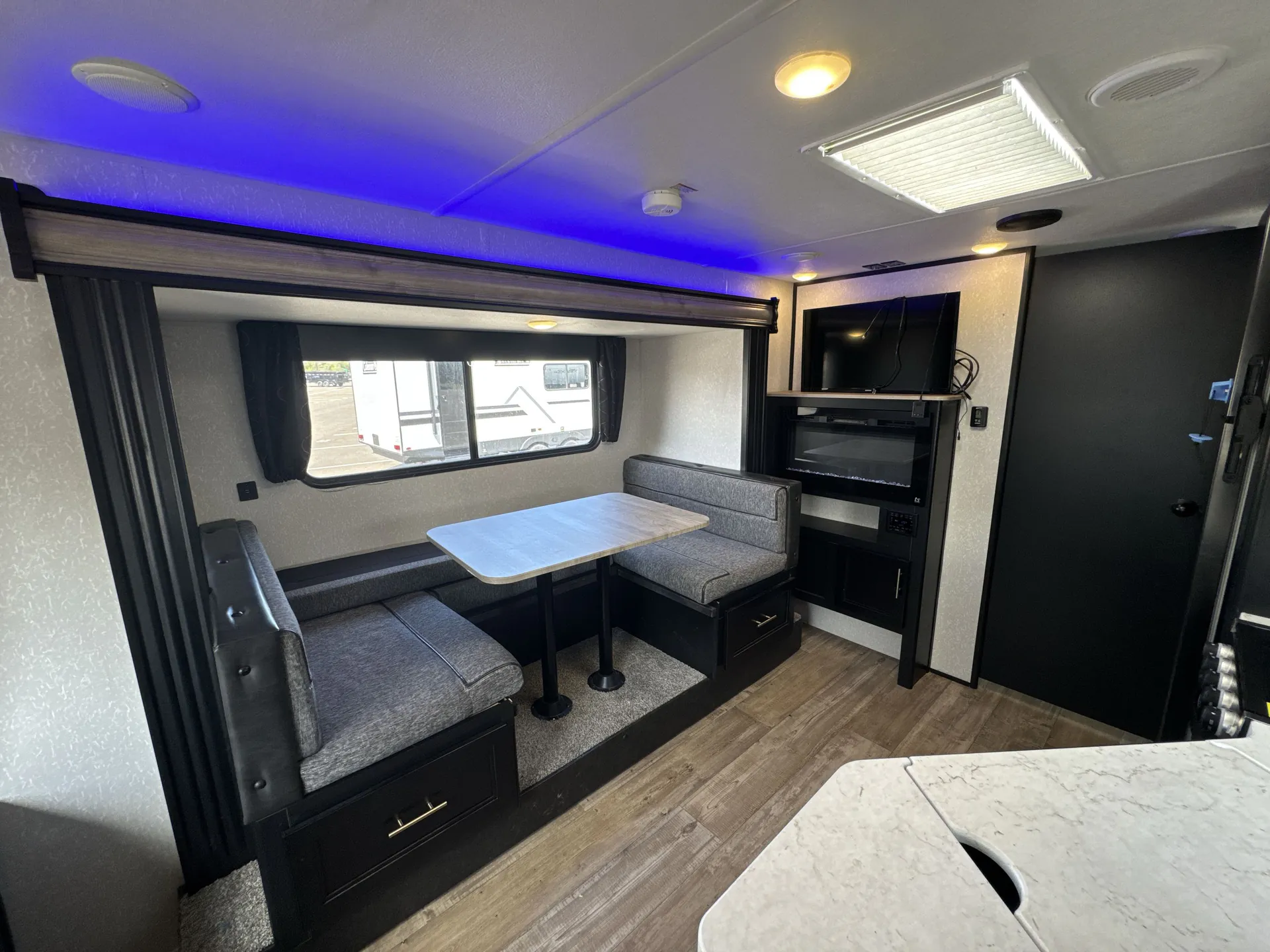 2022 Forest River Cherokee Grey Wolf 23MK — living area main