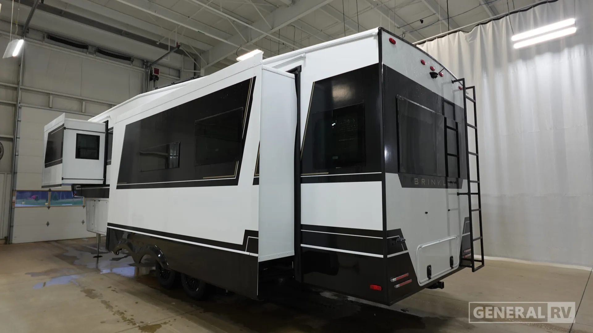 2026 Brinkley Model Z 3100 - Photo 4