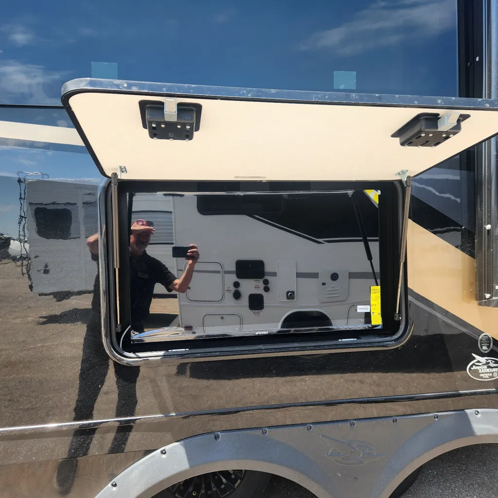 2026 Jayco Pinnacle 36FBTS, Photos photo 5