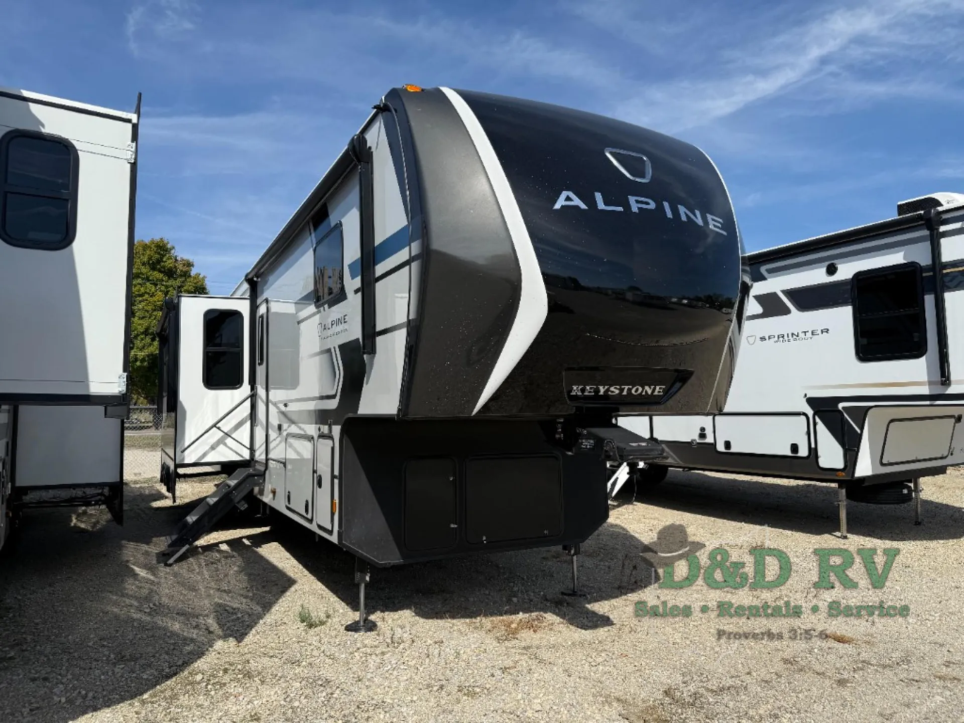 2026 Keystone Alpine Avalanche Edition 390DS - Photo 2