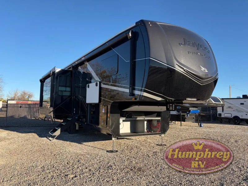 2026 Jayco Pinnacle 32RLTS - Photo 2