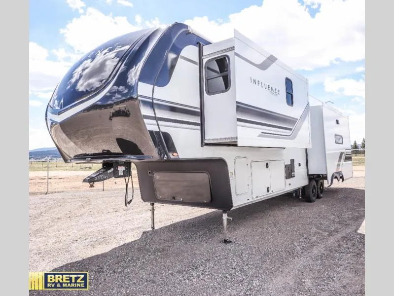 2026 Grand Design Solitude 3503GK - Photo 3