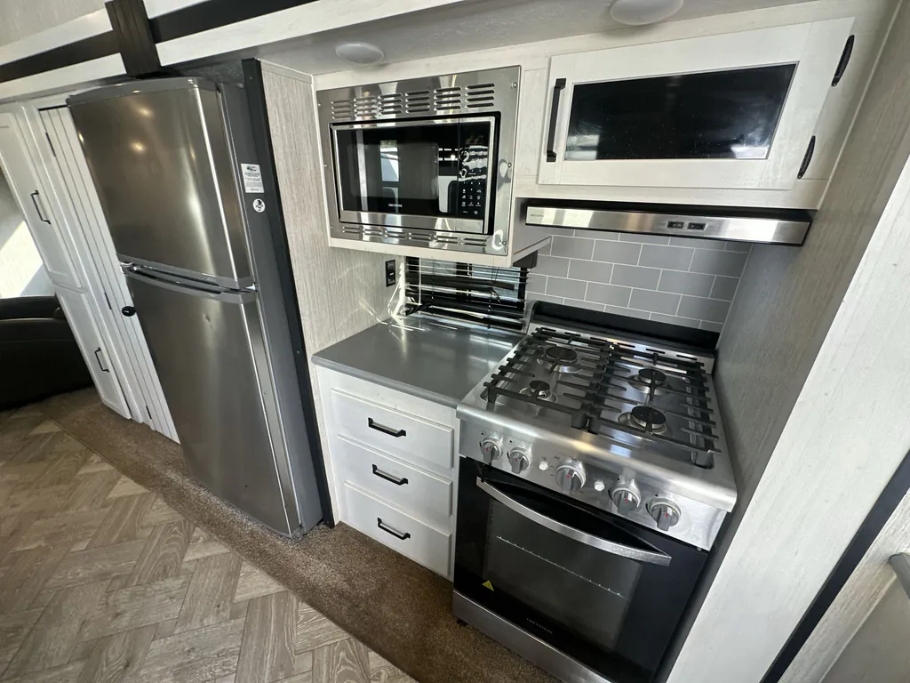 2023 Forest River Puma Vista 38DEN, Photos photo 22