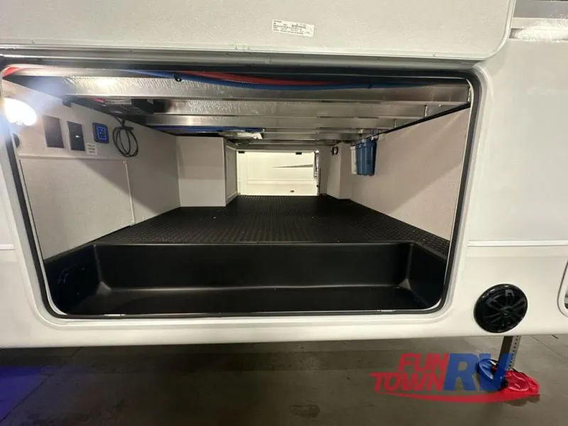 2026 Jayco Eagle 321RSTS - Photo 3