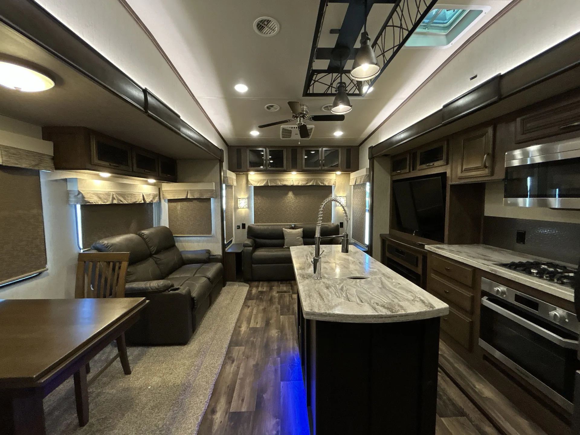 2020 Forest River Sierra 321RL — campside
