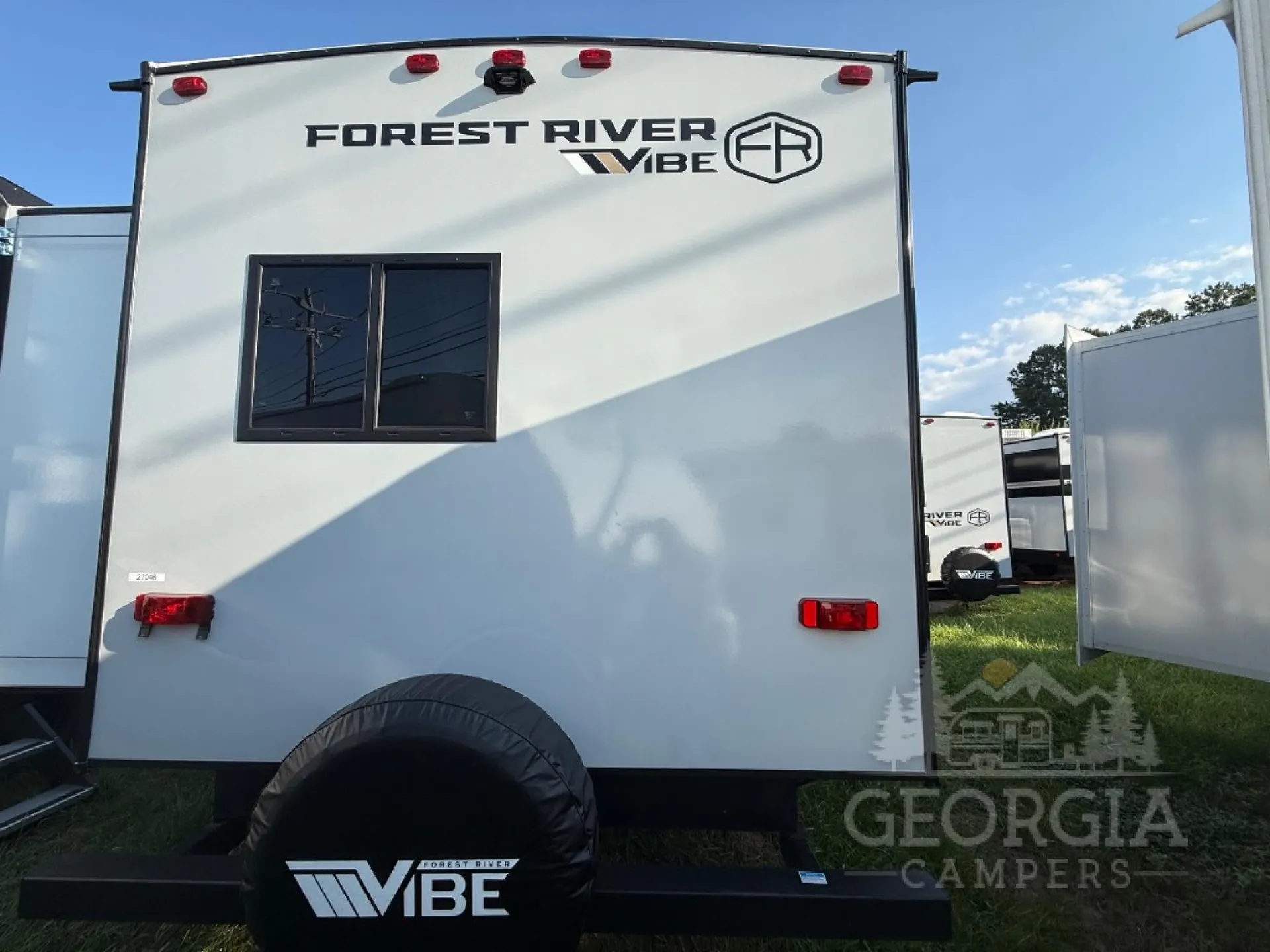 2027 Forest River Vibe 3400BH — Photo 5