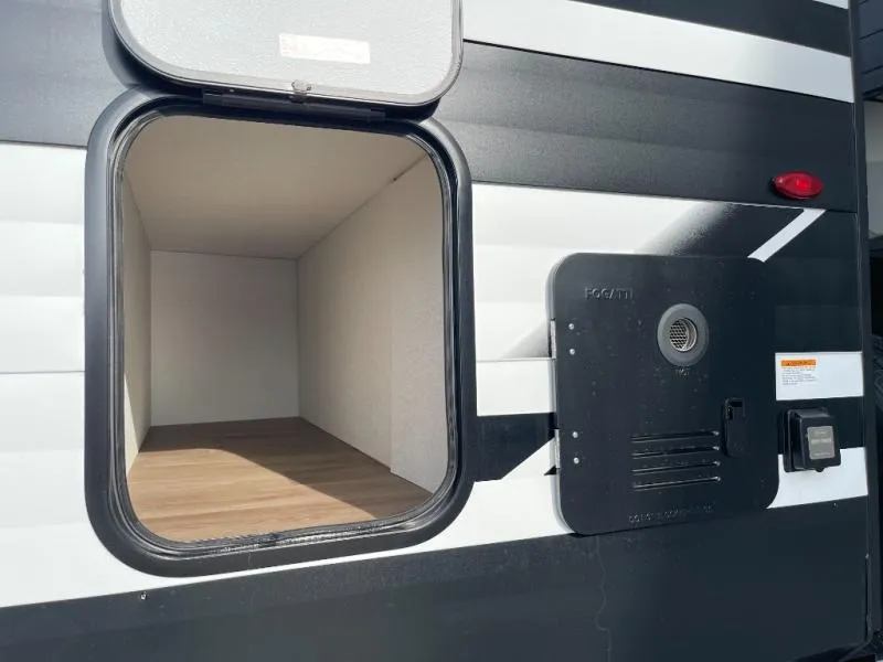 2027 Grand Design Transcend 265BHT - Photo 3