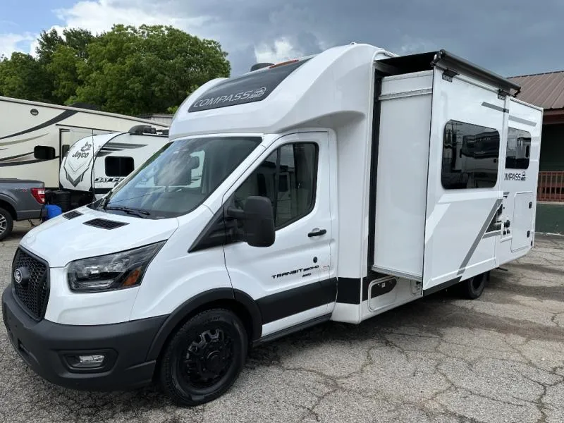 2027 Thor Motor Coach Compass 24KB - Photo 3