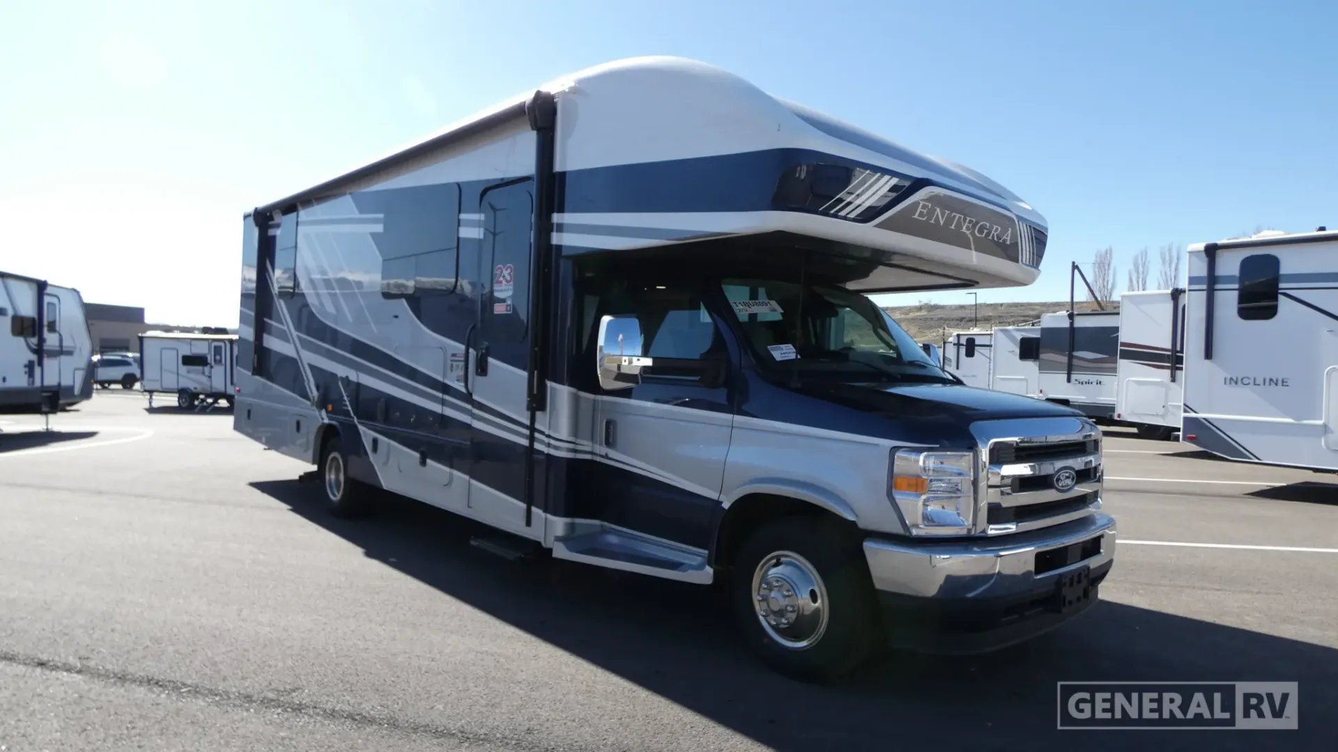 2026 Entegra Coach Esteem 27U - Photo 2