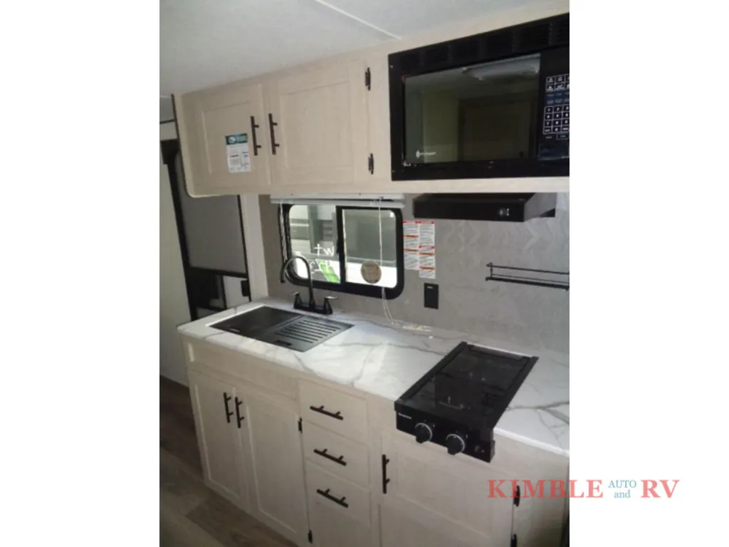 2025 Shasta RVs i-5 Edition 521CK, Photos photo 15