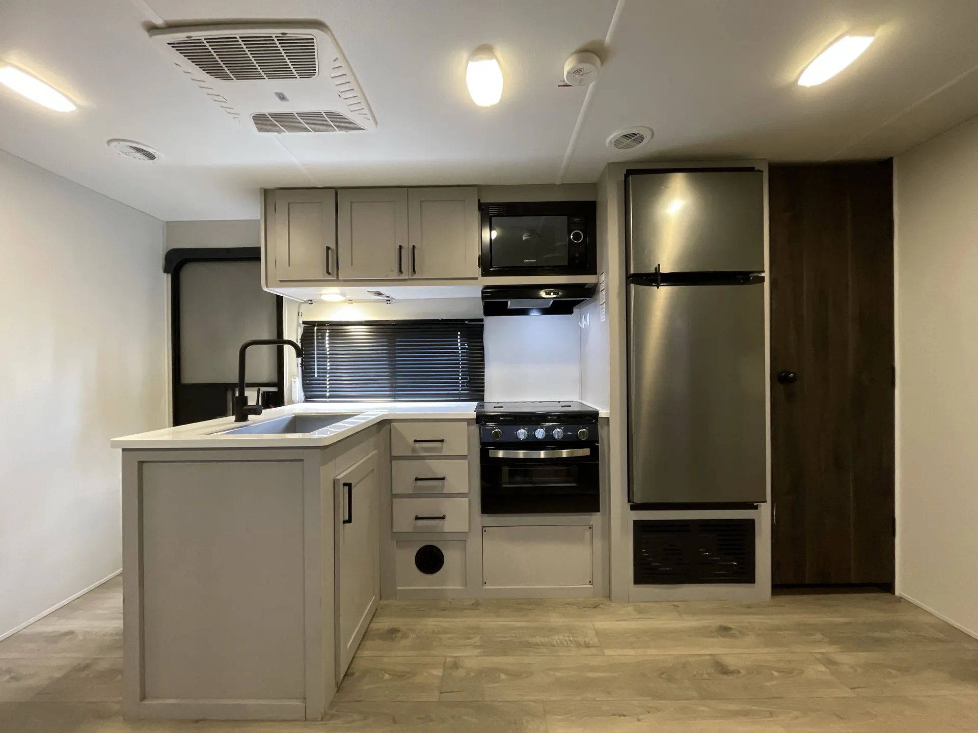2024 Heartland Prowler 323SBR — living area main