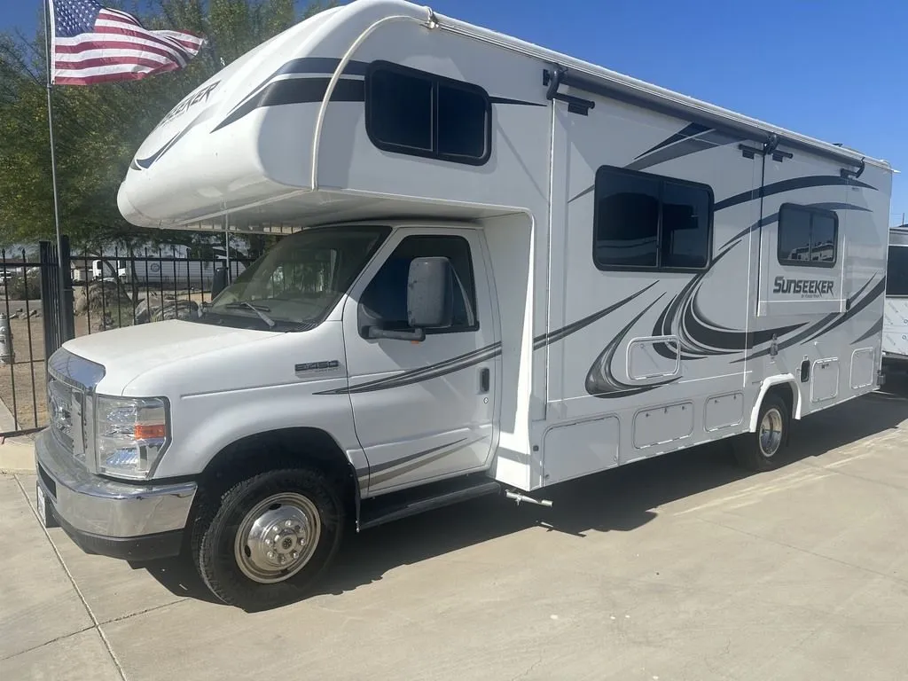 2020 Forest River Sunseeker 2440DS - Photo 2