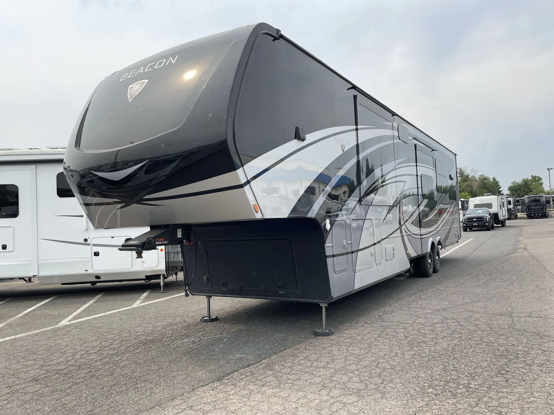 2022 Vanleigh Beacon 41LKB - Photo 2