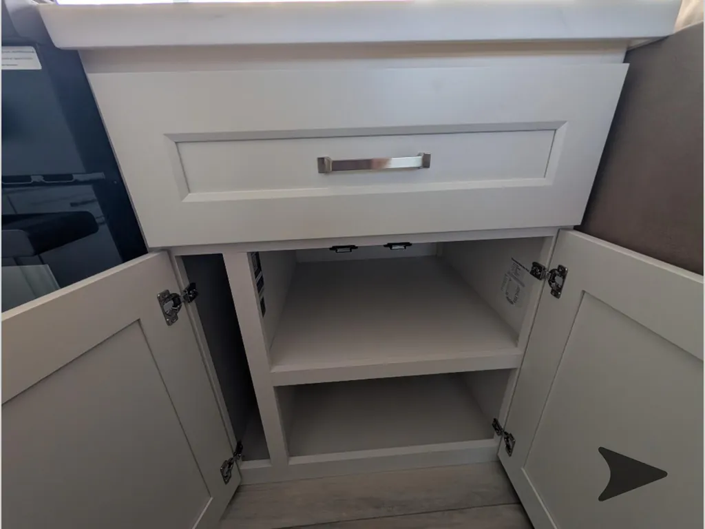 2027 Brinkley Model G 3970, Photos photo 25