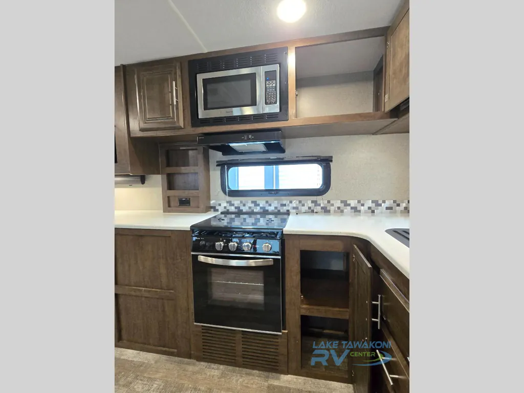 2020 Forest River Rockwood Ultra Lite 2902SW, Photos photo 30