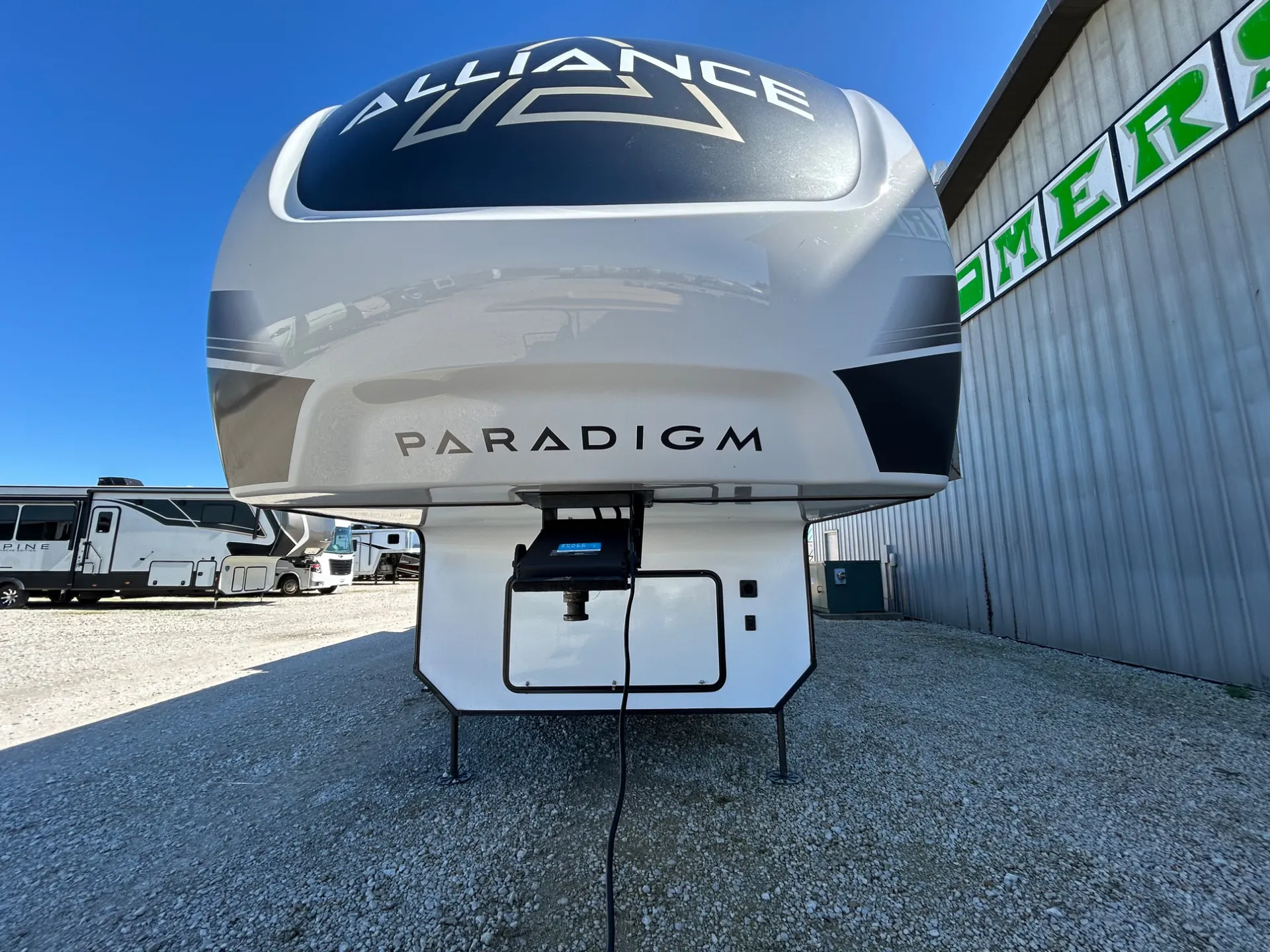 2023 Alliance RV Paradigm 395DS - Photo 4