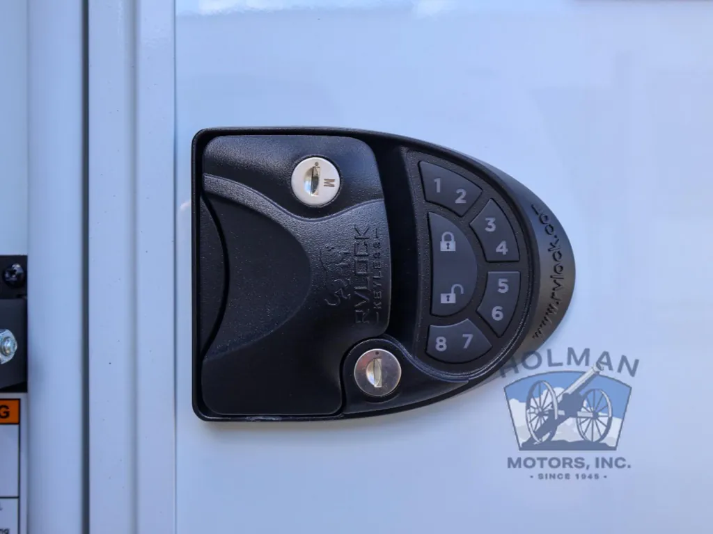 2026 Brinkley Model Z 3600, Photos photo 24