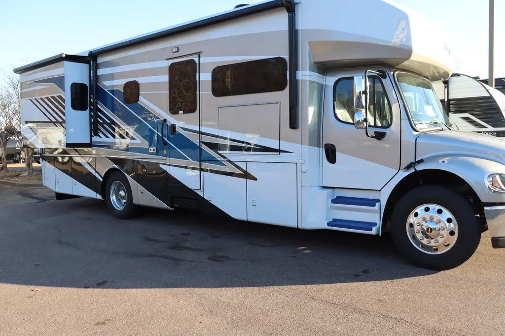 2026 Newmar Grand Star 3444 - Photo 2