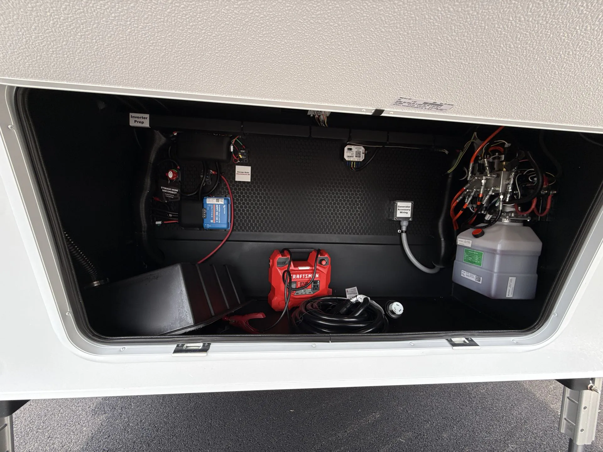2027 Brinkley Model Z 3510 - Photo 3