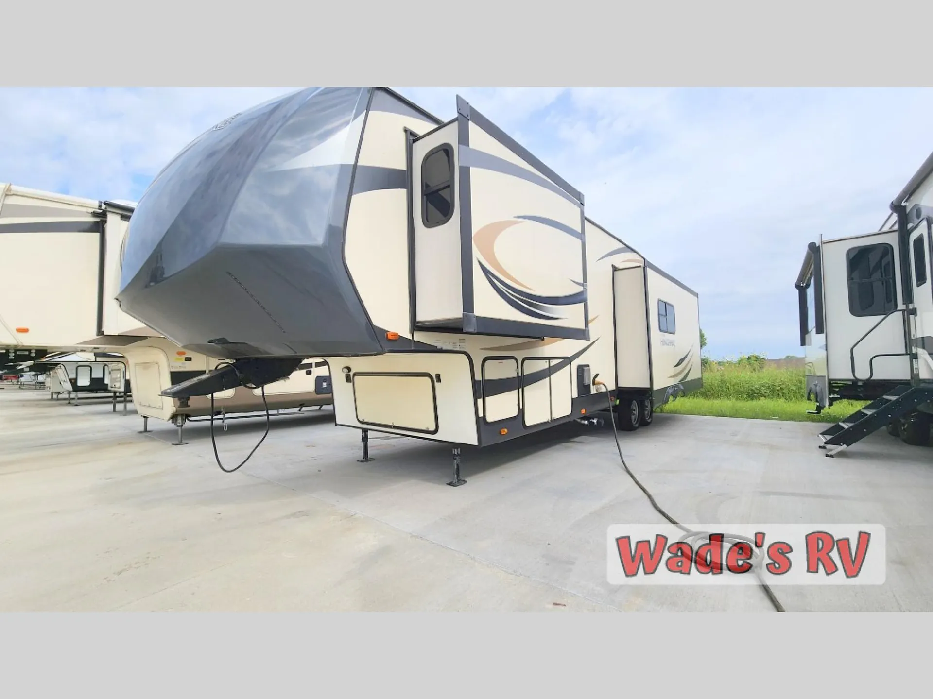 2017 Forest River Salem Hemisphere Lite 346RK - Photo 4