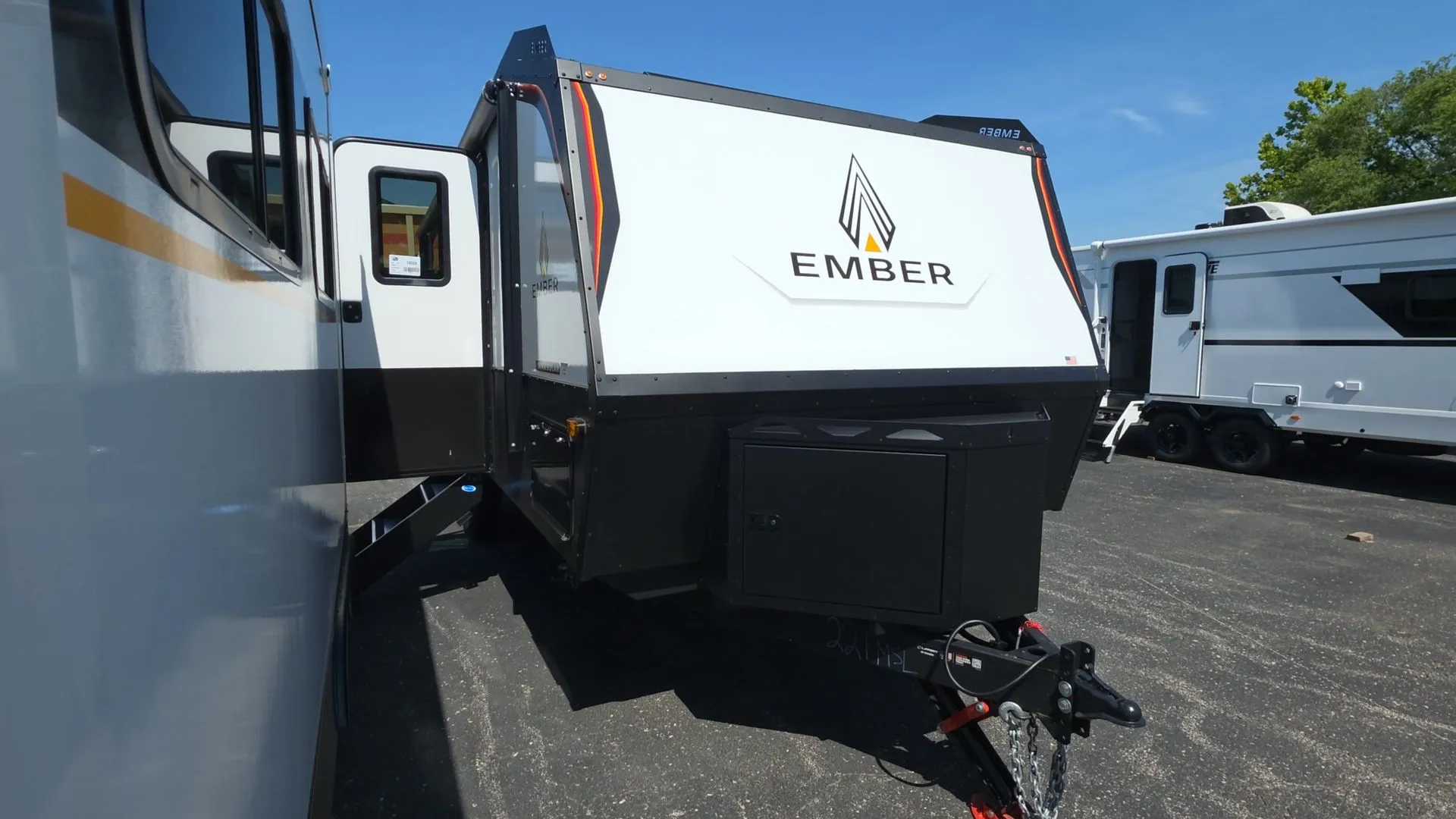2026 Ember RV Overland Series 221MSL - Photo 3