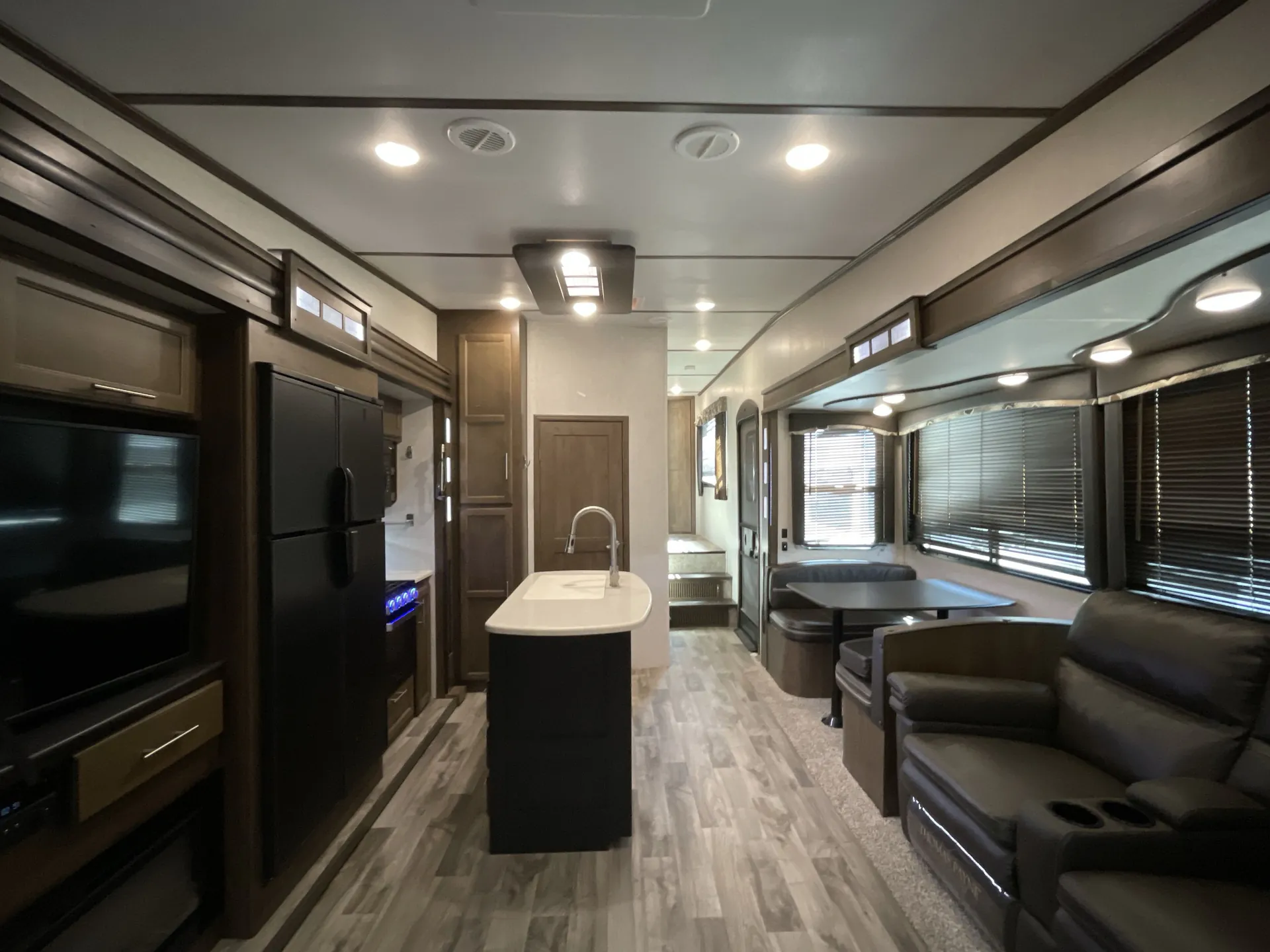 2019 Keystone Cougar 368MBI — living area main