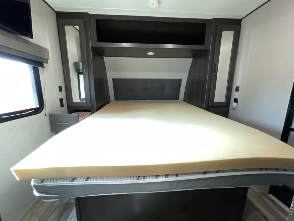 2023 Grand Design Transcend Xplor 321BH, Photos photo 14