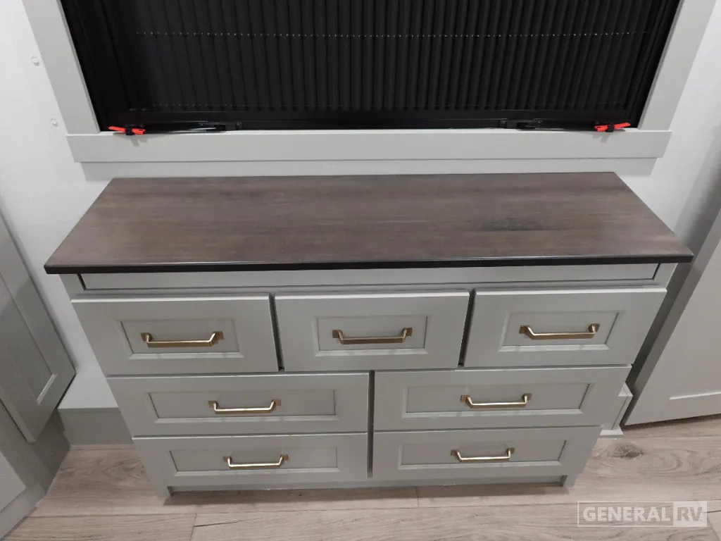 2025 Brinkley Model G 3250, Photos photo 15