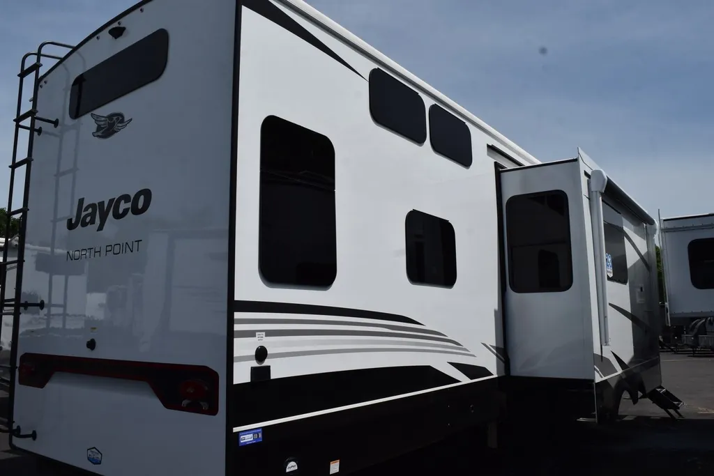 2026 Jayco North Point 395DSDB, Photos photo 5