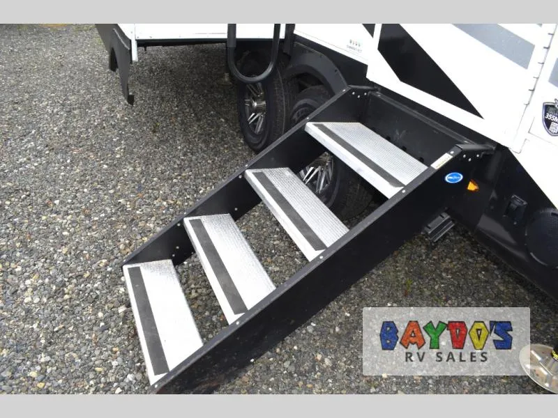 2023 Jayco Eagle 355MBQS - Photo 3