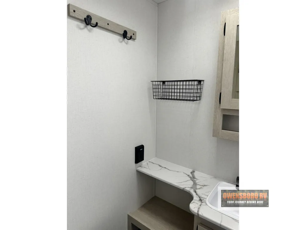 2026 Shasta RVs i-5 Edition 532BEDS, Photos photo 27