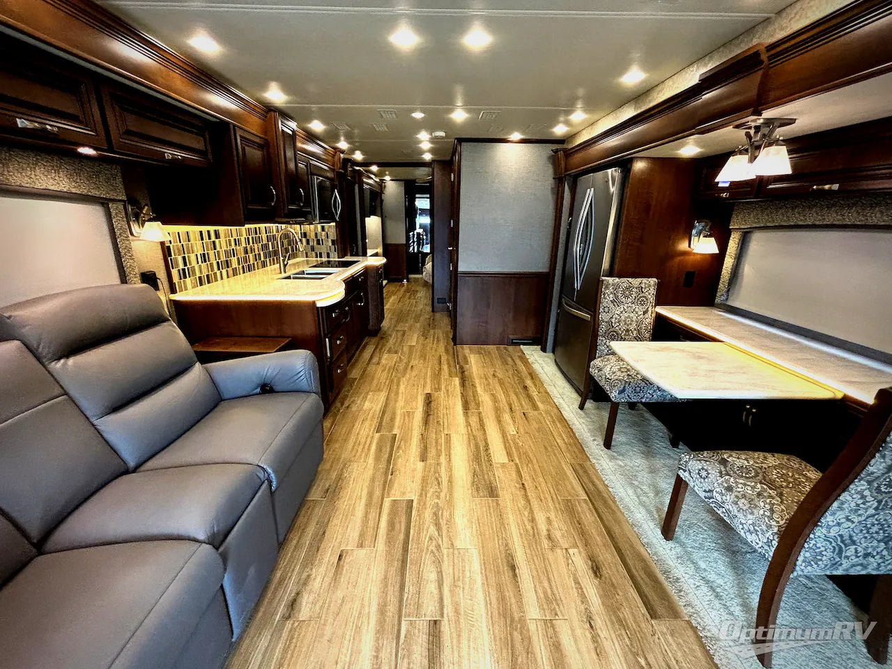 2017 Entegra Coach Insignia 44B - Photo 4