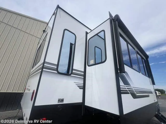 2027 Forest River Sabre 36FLX - Photo 4