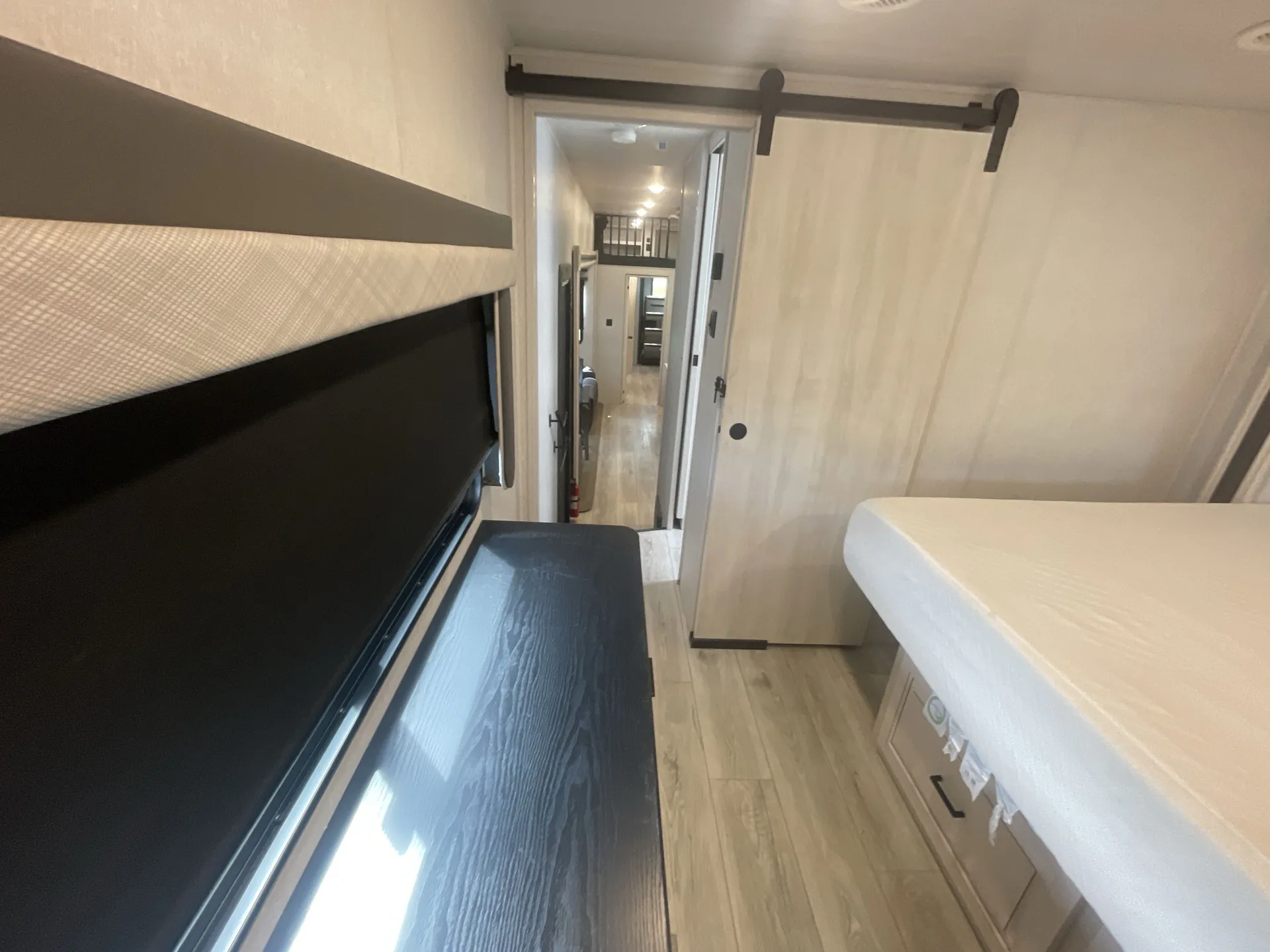 2024 East to West Ahara 390DS — living area main
